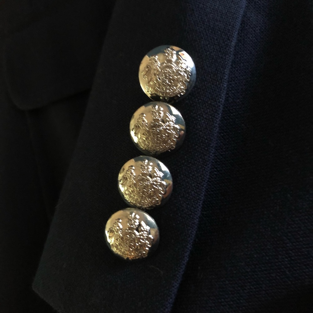 SOLD Ralph Lauren Vintage Navy Ladies’ Blazer - Picture 7 of 8